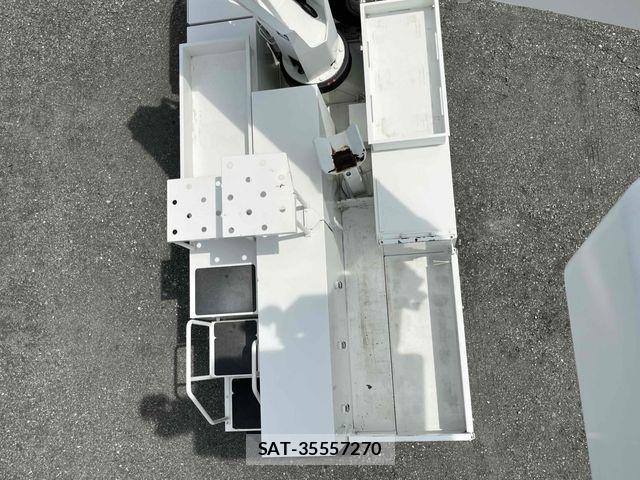 Hino DUTRO 2018-04 7500348-8