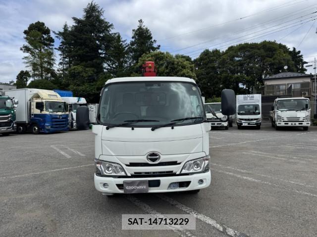 Hino DUTRO 2020-01 7500335-5