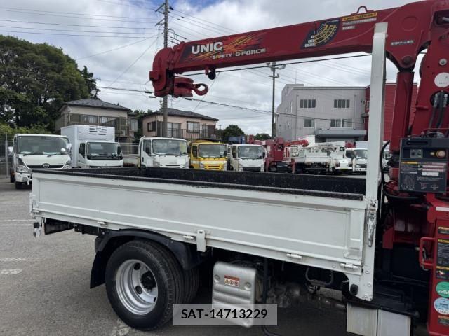 Hino DUTRO 2020-01 7500335-6
