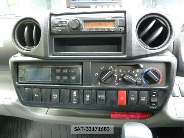 Hino DUTRO 2019-12 7500342-27