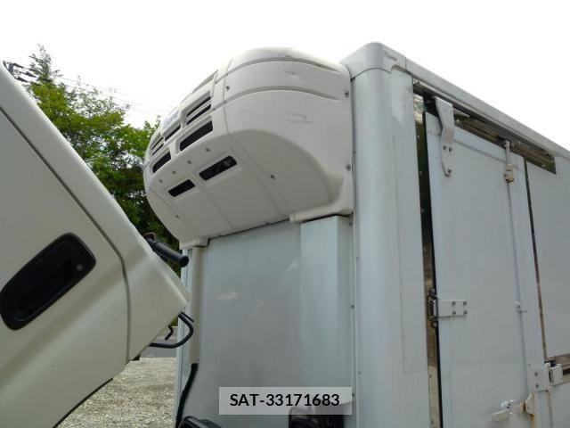 Hino DUTRO 2019-12 7500342-7