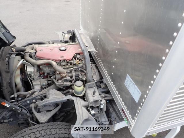 Hino DUTRO 2016-02 7500349-12