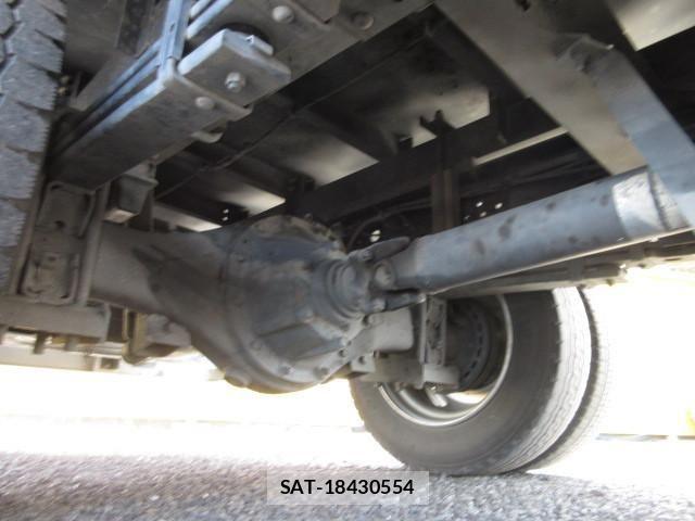 Hino DUTRO 2021-05 7500345-26