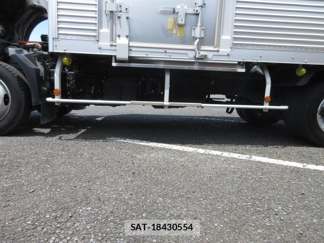 Hino DUTRO 2021-05 7500345-27