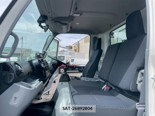 Hino DUTRO 2025-10 7500323-27