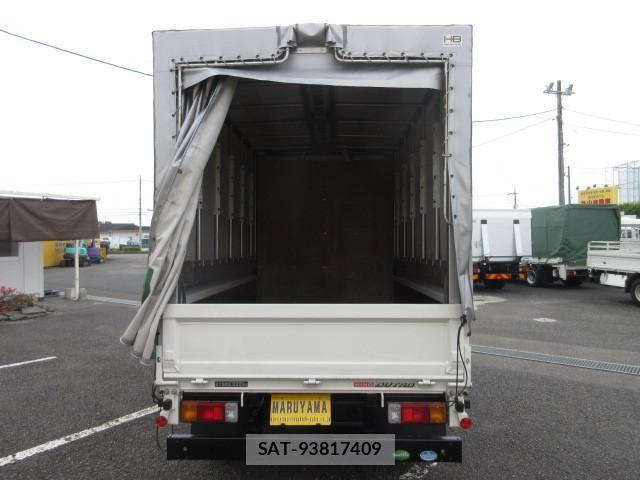 Hino DUTRO 2015-09 7500346-9