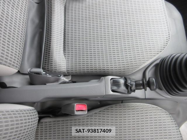 Hino DUTRO 2015-09 7500346-20
