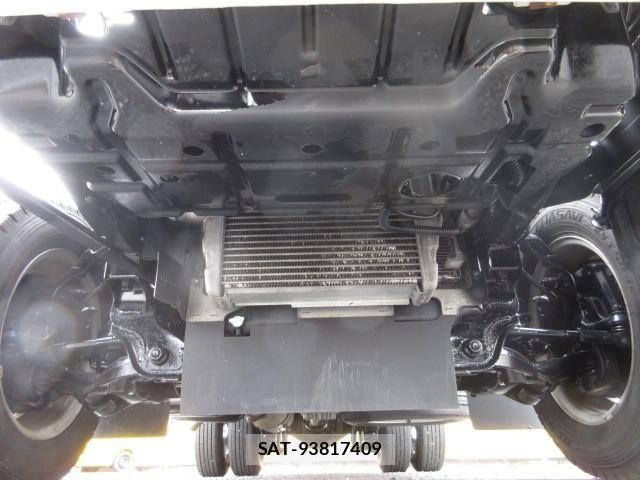 Hino DUTRO 2015-09 7500346-27