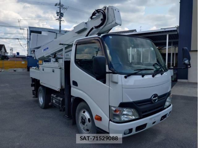 Hino DUTRO 2016-01 7500350-7
