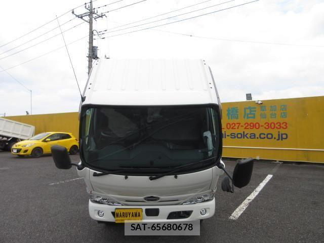 Hino DUTRO 2024-04 7500339-9