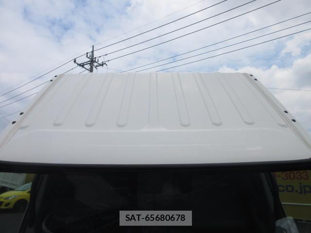Hino DUTRO 2024-04 7500339-10