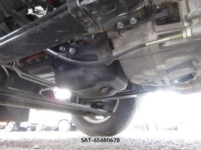 Hino DUTRO 2024-04 7500339-26