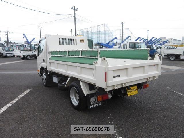 Hino DUTRO 2024-04 7500339-2
