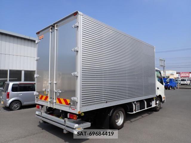 Hino DUTRO 2023-04 7500325-4