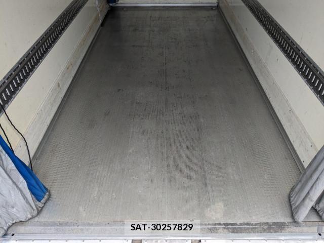 Hino DUTRO 2017-09 7500347-12