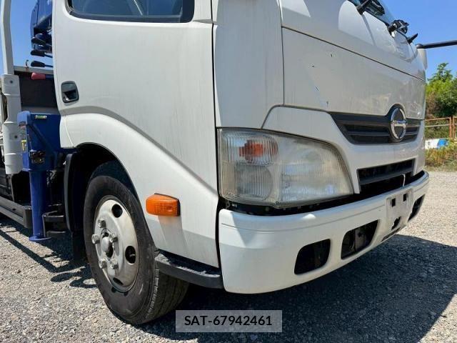 Hino DUTRO 2014-02 7500351-8