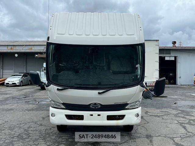 Hino DUTRO 2017-07 7500357-3