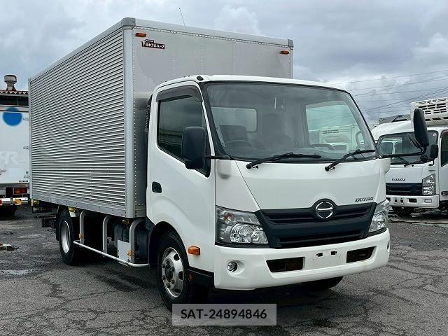 Hino DUTRO 2017-07 7500357-4