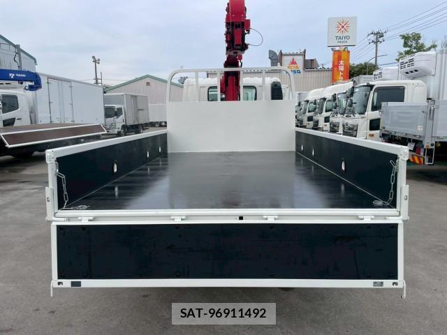 Hino DUTRO 2021-09 7500330-10