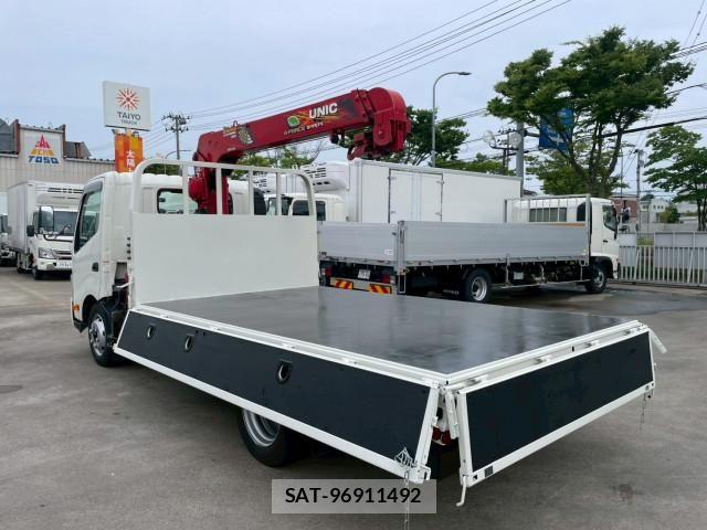Hino DUTRO 2021-09 7500330-16