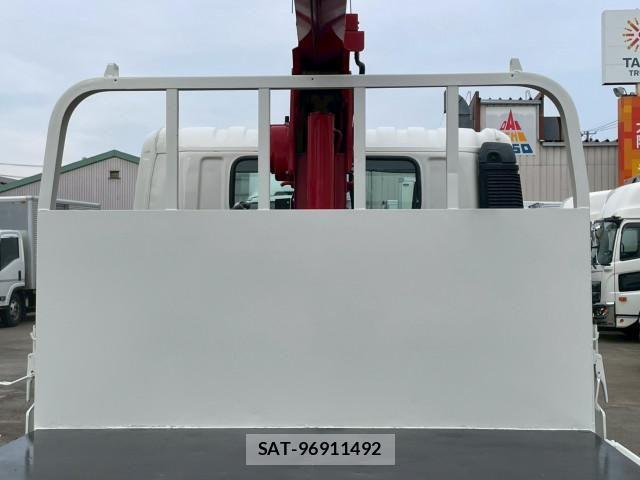 Hino DUTRO 2021-09 7500330-17