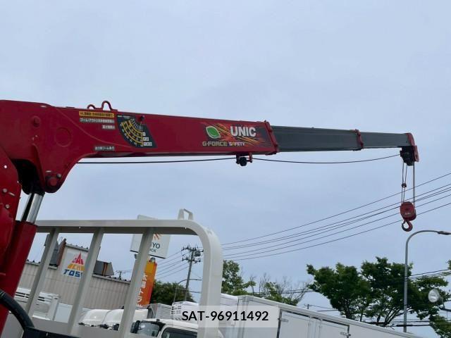Hino DUTRO 2021-09 7500330-18