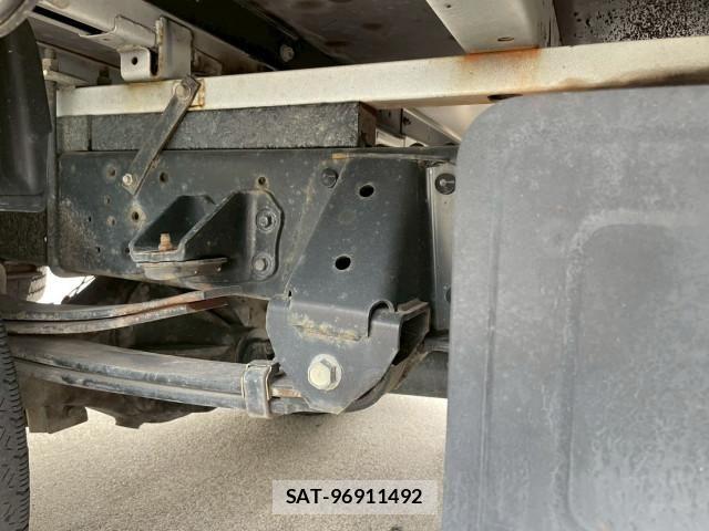 Hino DUTRO 2021-09 7500330-23