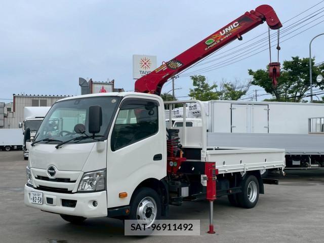 Hino DUTRO 2021-09 7500330-6