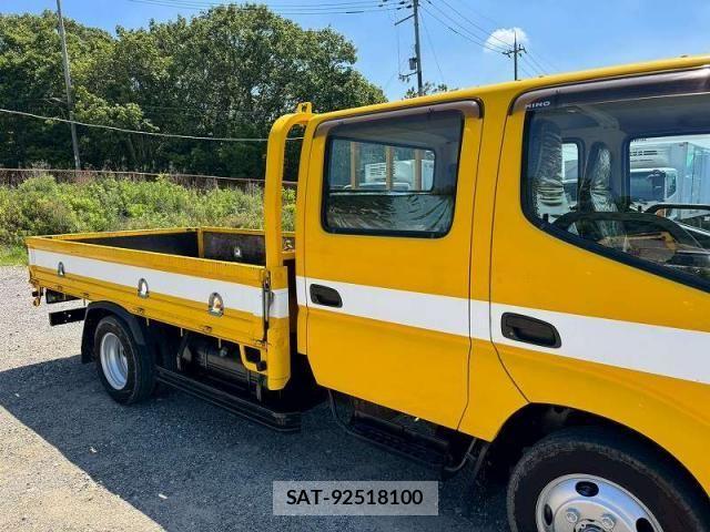 Hino DUTRO 2014-12 7500355-10
