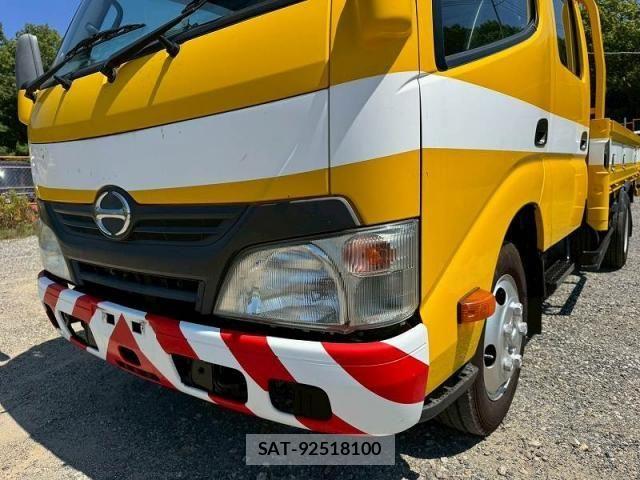 Hino DUTRO 2014-12 7500355-11
