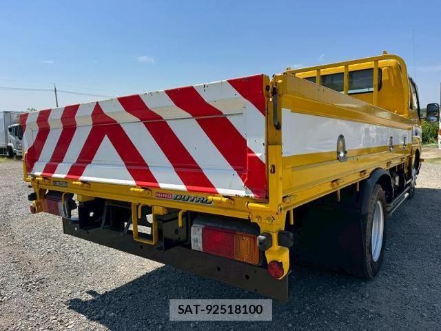 Hino DUTRO 2014-12 7500355-15