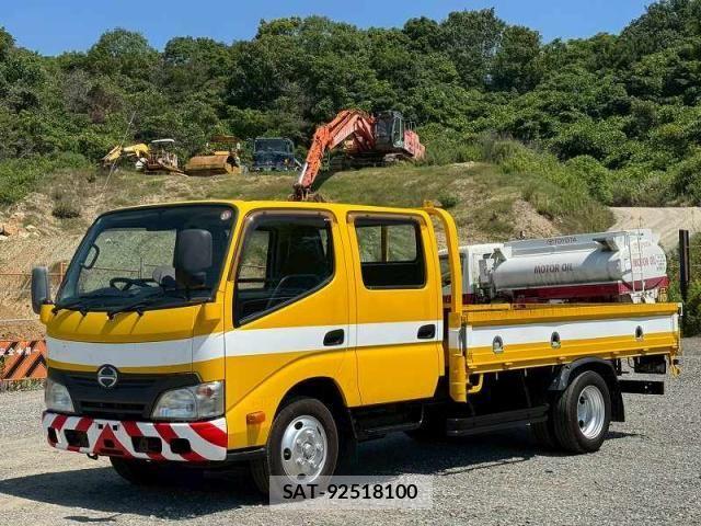 Hino DUTRO 2014-12 7500355-1
