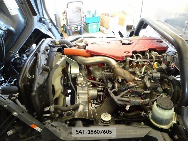 Hino DUTRO 2022-03 7508563-16