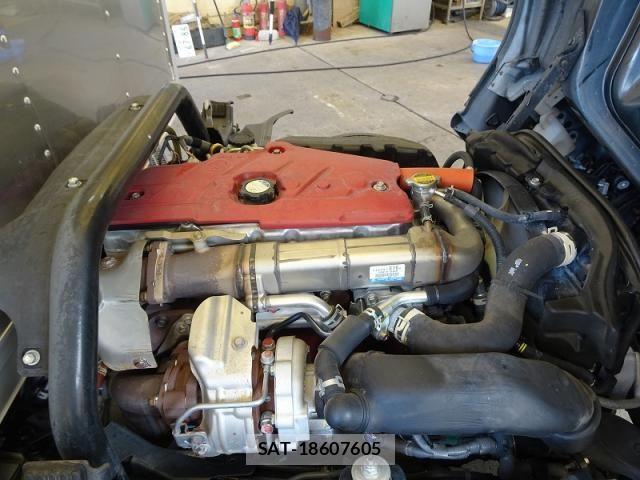 Hino DUTRO 2022-03 7508563-17