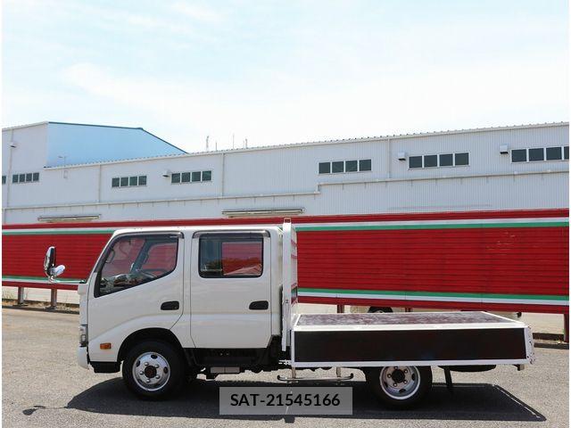 Hino DUTRO 2019-03 7500341-16