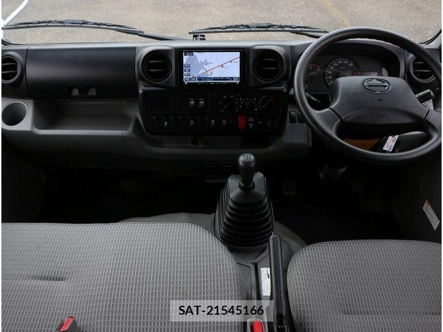 Hino DUTRO 2019-03 7500341-1