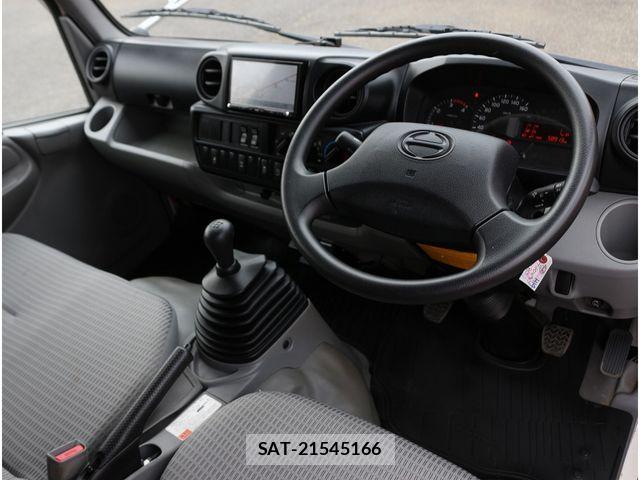 Hino DUTRO 2019-03 7500341-19
