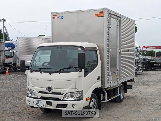 Hino DUTRO 2022-05 7500340-0