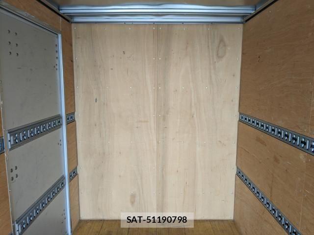 Hino DUTRO 2022-05 7500340-14
