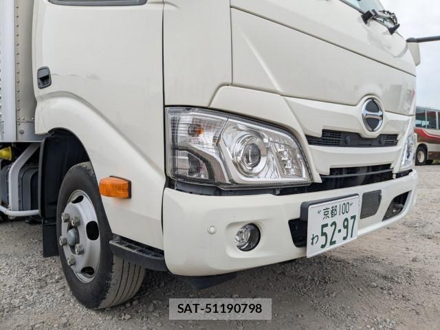 Hino DUTRO 2022-05 7500340-25