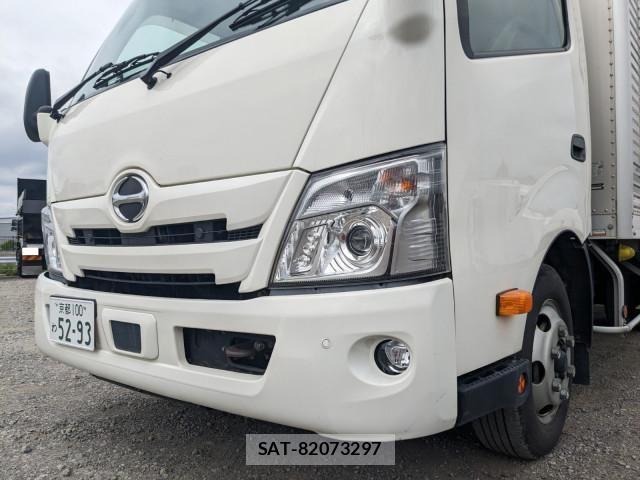 Hino DUTRO 2022-07 7500333-24