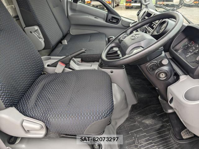 Hino DUTRO 2022-07 7500333-27