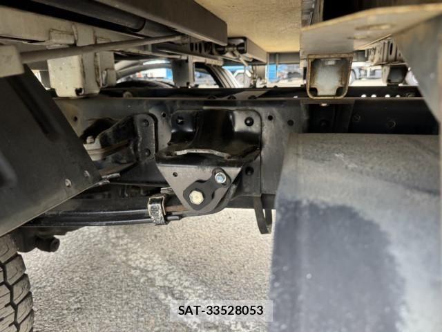 Hino DUTRO 2019-03 7500358-15