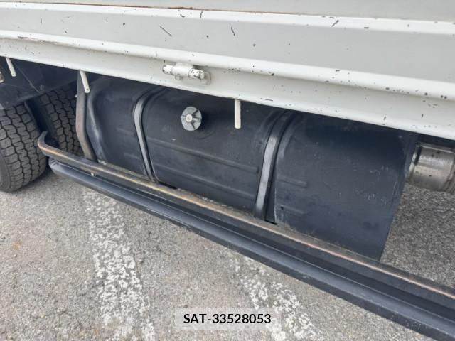 Hino DUTRO 2019-03 7500358-19