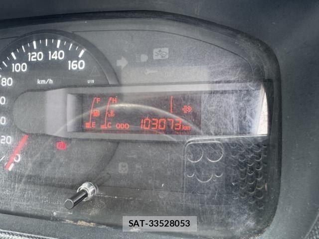 Hino DUTRO 2019-03 7500358-21