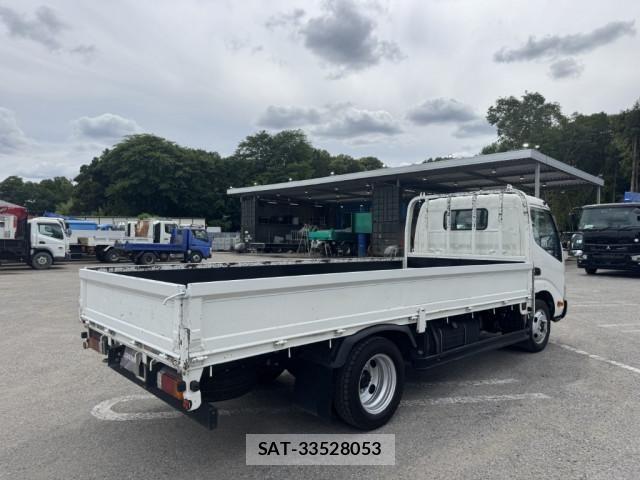 Hino DUTRO 2019-03 7500358-3