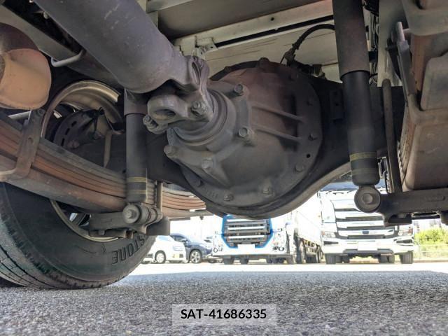 Hino DUTRO 2018-03 7500356-9