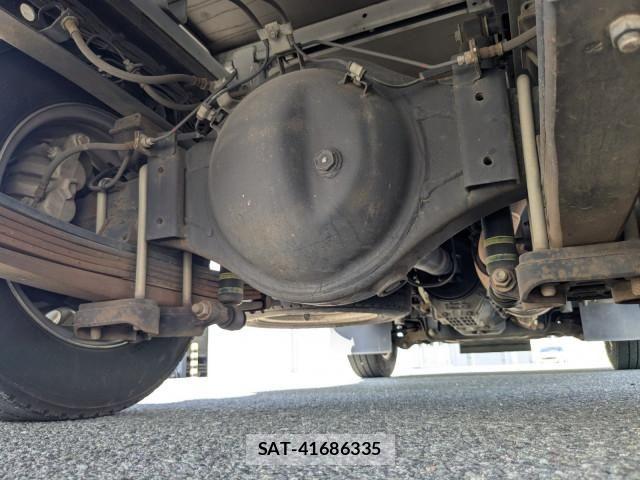 Hino DUTRO 2018-03 7500356-11