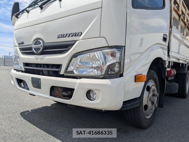 Hino DUTRO 2018-03 7500356-25