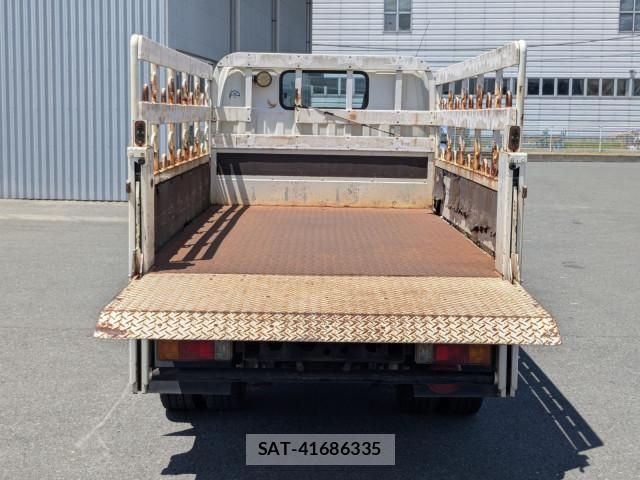 Hino DUTRO 2018-03 7500356-7